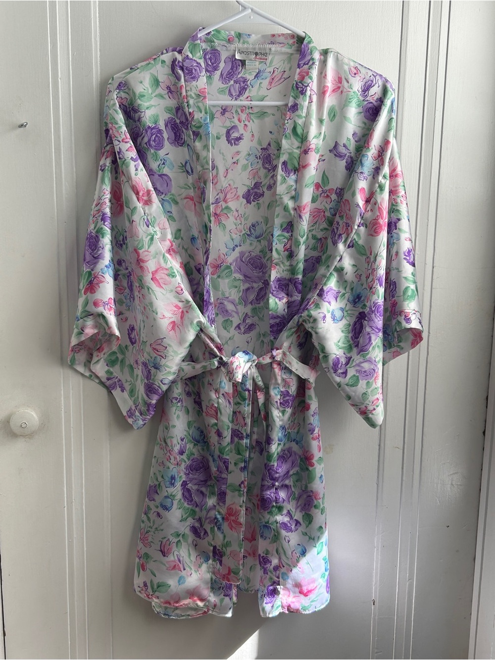 Apostrophe Floral Satin Kimono Robe in Lavender, Pink & Green